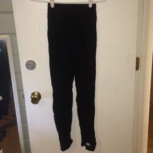 Road runner sports long pants in small